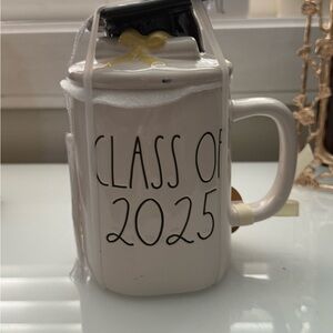 Rae Dunn* Class of 2025 Graduation Mug
